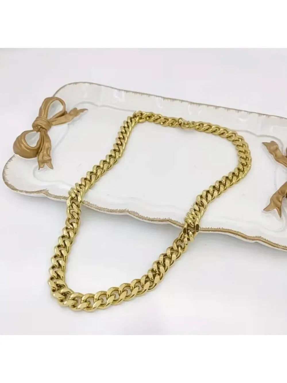 Stainless Steel Golden 9mm Choker Necklace, Six-Sided Polished Clavicle Chain